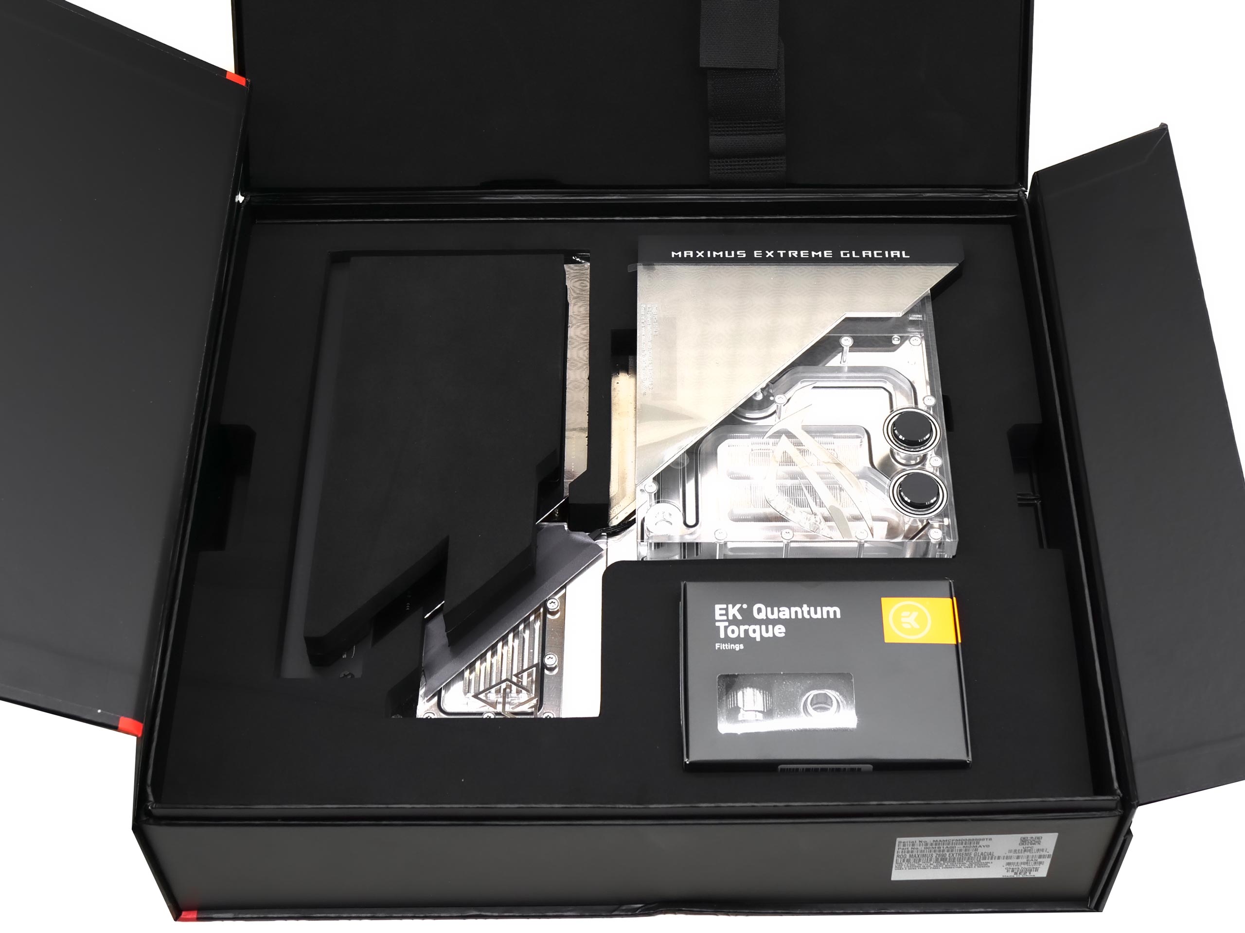 Rog Maximus Z690 Extreme Glacial : La Carte Ultime 4 rog z690 glacial 3